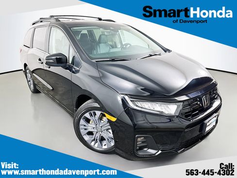 New 2026 Honda Odyssey Touring image 1