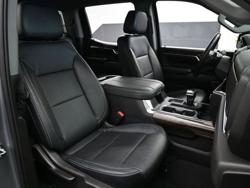 Used 2023 GMC Sierra 1500 Elevation w/ LPO, Elevation Black Package image 50