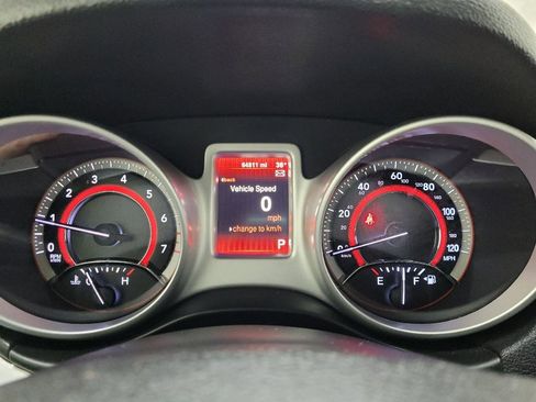 Used 2016 Dodge Journey SE w/ Flexible Seating Group FWD image 23