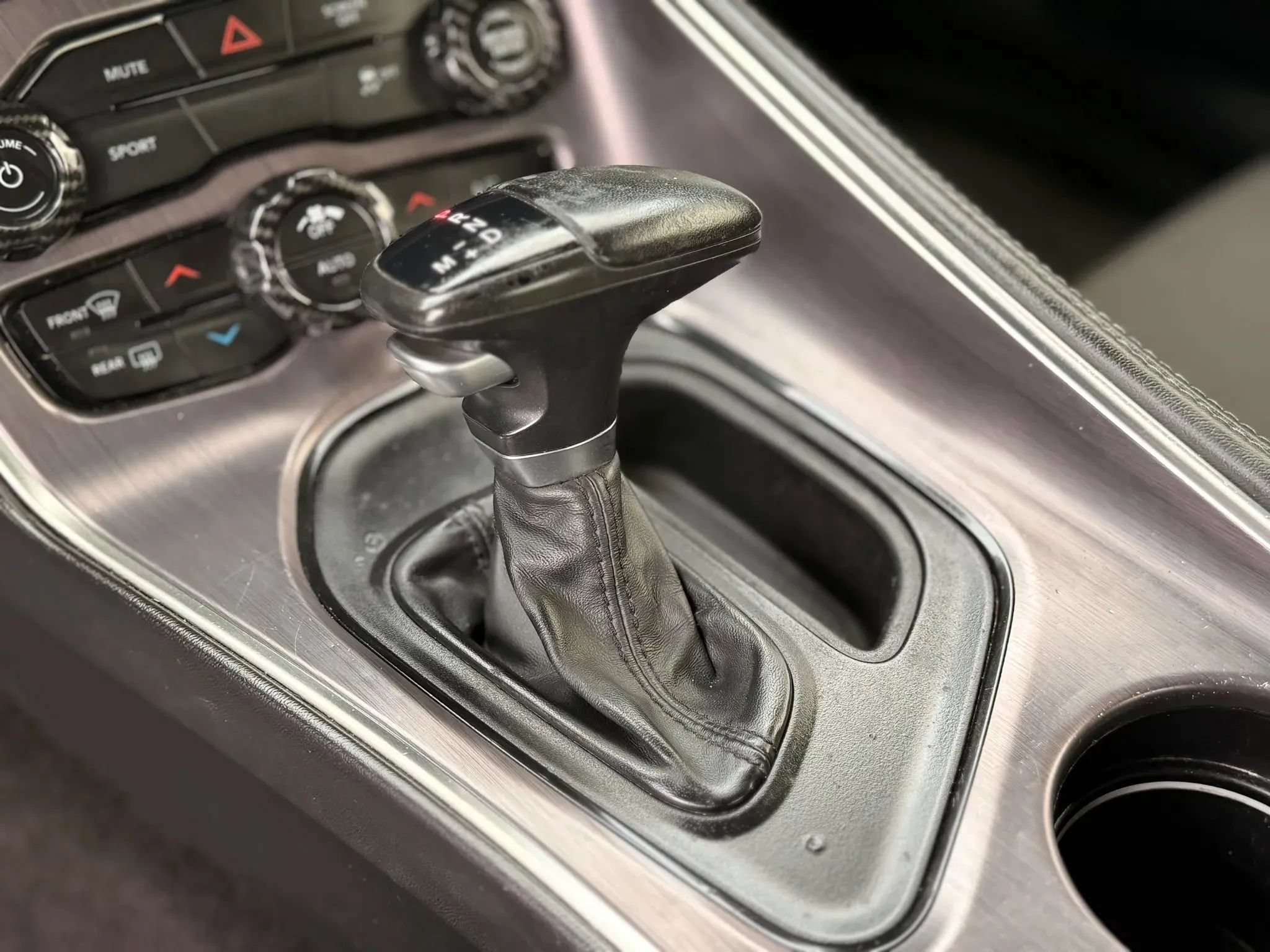 Used 2018 Dodge Challenger SXT RWD image 28