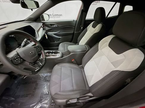 New 2026 Chevrolet Trax RS image 21