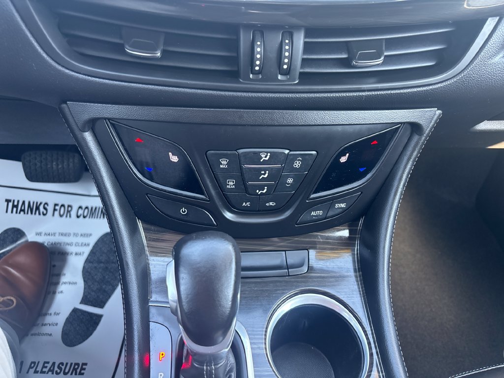 Used 2020 Buick Envision Essence w/ Experience Buick Package AWD/4WD image 24