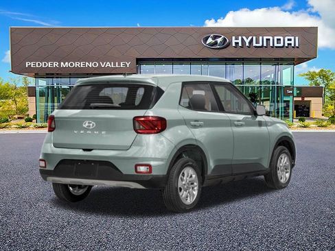 New 2026 Hyundai Venue SE image 2