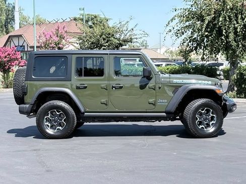 Used 2023 Jeep Wrangler Unlimited Rubicon 4xe AWD/4WD image 4