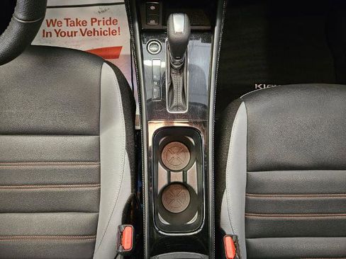 Certified 2023 Nissan Kicks SR w/ SR Premium Package image 21