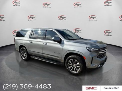 Certified 2023 Chevrolet Suburban LT w/ Luxury Package AWD/4WD image 1