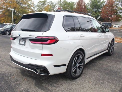 Used 2025 BMW X7 xDrive40i w/ Executive Package image 11