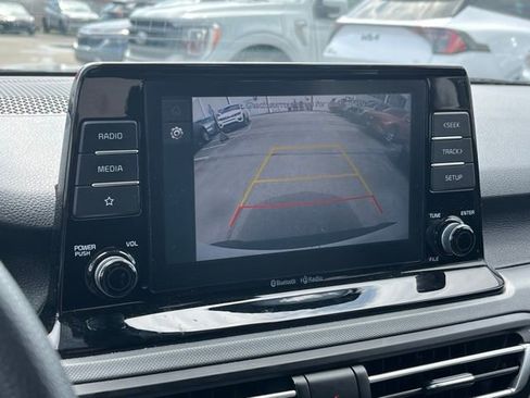 Certified 2022 Kia Seltos LX image 23