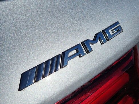 New 2025 Mercedes-Benz GLB 35 AMG 4MATIC image 11