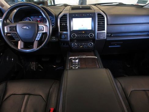 Certified 2020 Ford Expedition Platinum image 21