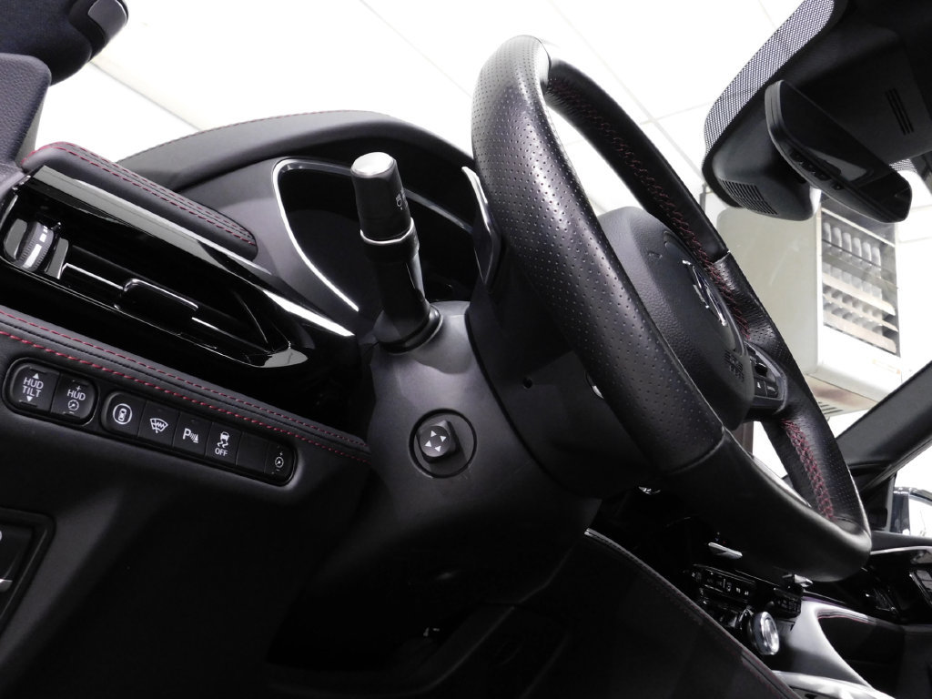 Used 2025 Acura MDX A-Spec w/ Advance Package AWD/4WD image 25
