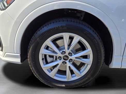 Used 2025 Audi Q3 2.0T Premium Plus w/ Premium Plus Package image 12