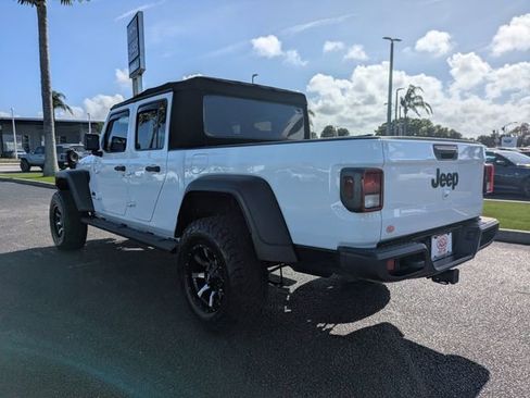 Used 2020 Jeep Gladiator Sport w/ Quick Order Package 24S image 6