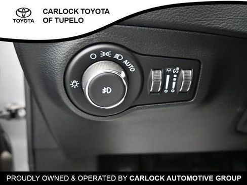 Used 2021 Jeep Compass Limited image 19