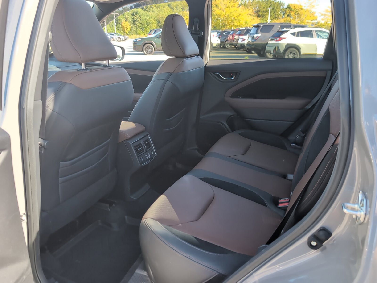 Used 2026 Subaru Forester Touring AWD/4WD image 44