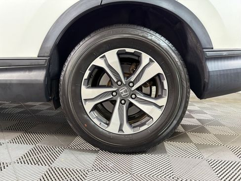 Used 2018 Honda CR-V LX image 11