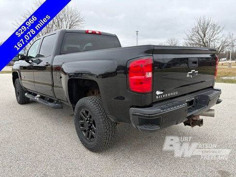 Used 2018 Chevrolet Silverado 2500 LT w/ Midnight Edition image 4