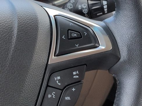 Used 2020 Ford Edge Titanium FWD image 25