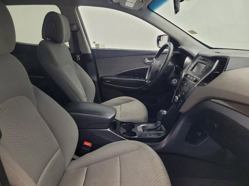Used 2017 Hyundai Santa Fe Sport FWD image 21