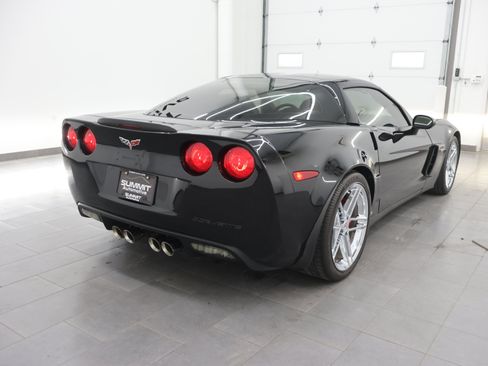 Used 2008 Chevrolet Corvette Z06 w/ Preferred Equipment Group RWD image 5