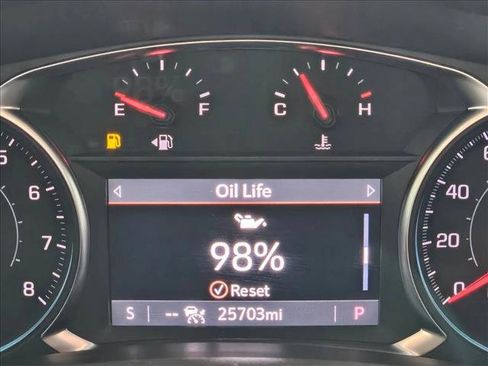Used 2023 Chevrolet Equinox LT FWD image 7