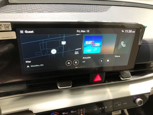 New 2026 Kia Carnival SX image 30