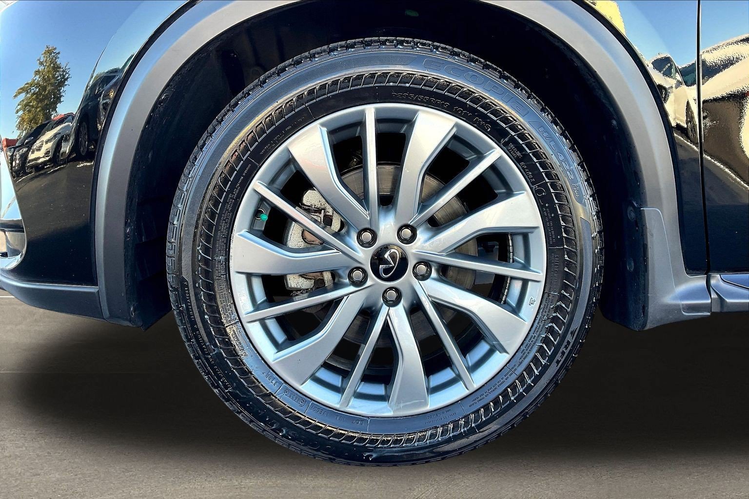 Certified 2024 INFINITI QX50 Luxe AWD/4WD image 33