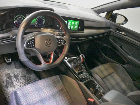 Used 2023 Volkswagen GTI 40th Anniversary Edition image 16