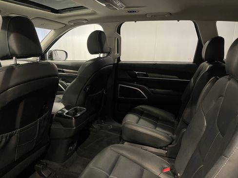 Used 2021 Kia Telluride EX w/ EX Premium Package image 24