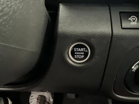 Used 2025 Nissan Frontier PRO-4X w/ Pro Premium Package AWD/4WD image 56