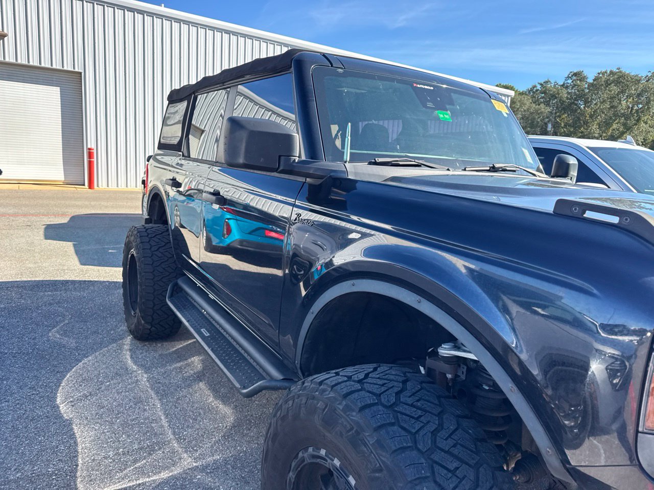 Used 2022 Ford Bronco 4-Door AWD/4WD image 5