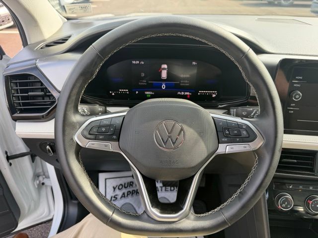 Certified 2025 Volkswagen Taos S AWD/4WD image 8