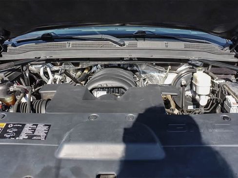 Used 2015 GMC Yukon XL SLE w/ Convenience Package image 38