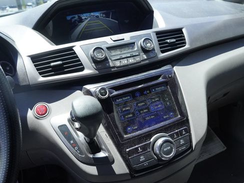 Used 2015 Honda Odyssey EX image 18