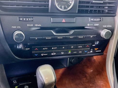 Used 2019 Lexus RX 350 AWD w/ Navigation Package image 15