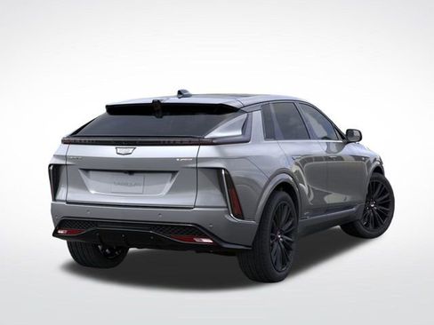 New 2026 Cadillac Lyriq V image 6