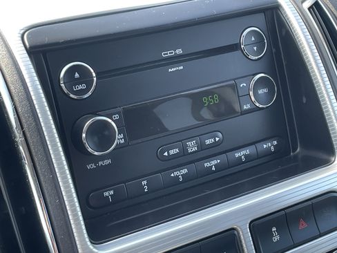 Used 2009 Ford Edge SEL FWD image 17