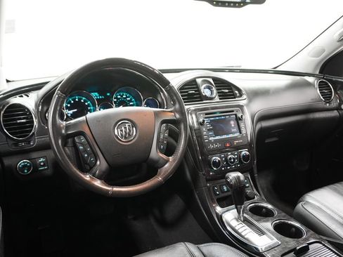 Used 2016 Buick Enclave Leather image 18
