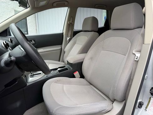 Used 2013 Nissan Rogue SV image 7