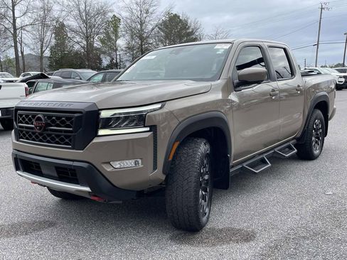 Used 2024 Nissan Frontier PRO-4X w/ Pro Convenience Package image 7