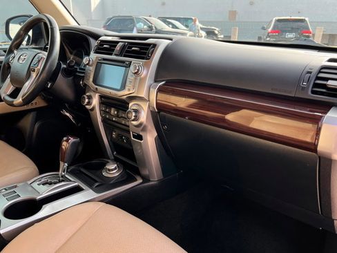 Used 2016 Toyota 4Runner Limited image 24