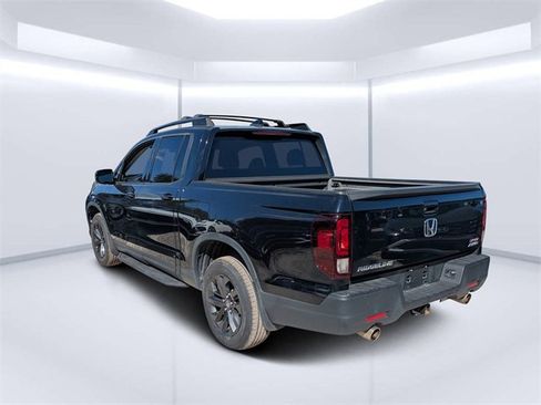 Used 2023 Honda Ridgeline Sport image 5