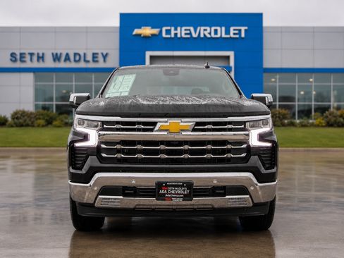 Used 2025 Chevrolet Silverado 1500 LTZ AWD/4WD image 60