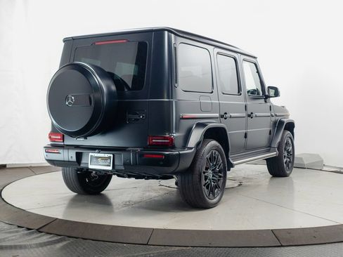 Used 2025 Mercedes-Benz G 580 w/ Seat Comfort Package image 33