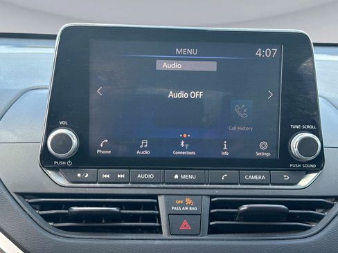 Used 2021 Nissan Altima 2.5 SV image 22