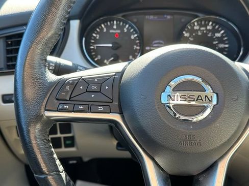 Used 2019 Nissan Rogue Sport SL w/ Premium Package image 22