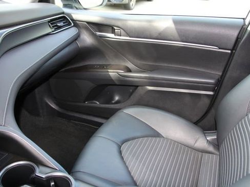 Used 2023 Toyota Camry SE image 26