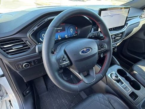Used 2024 Ford Escape ST-Line Elite w/ Premium Technology Package AWD/4WD image 31