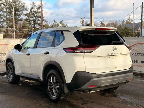 Used 2023 Nissan Rogue S image 55