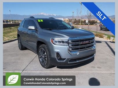 Used 2023 GMC Acadia SLT w/ Technology Package